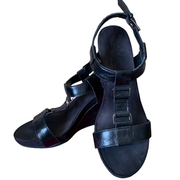 A2 By Aerosoles Shoes - Aerosoles A2 black leather strappy 4” wedge sandal , Size 8M